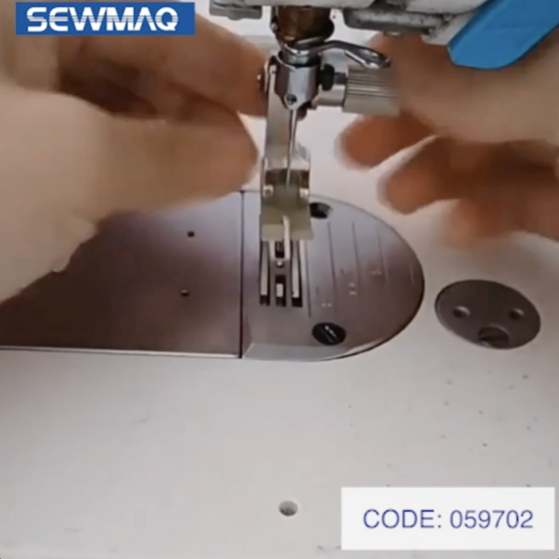 059702  Tornillo con muelle